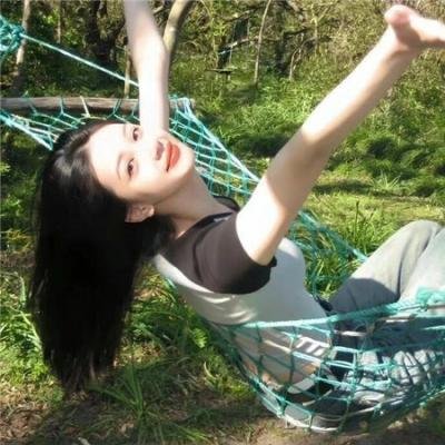 孤儿乐园海报